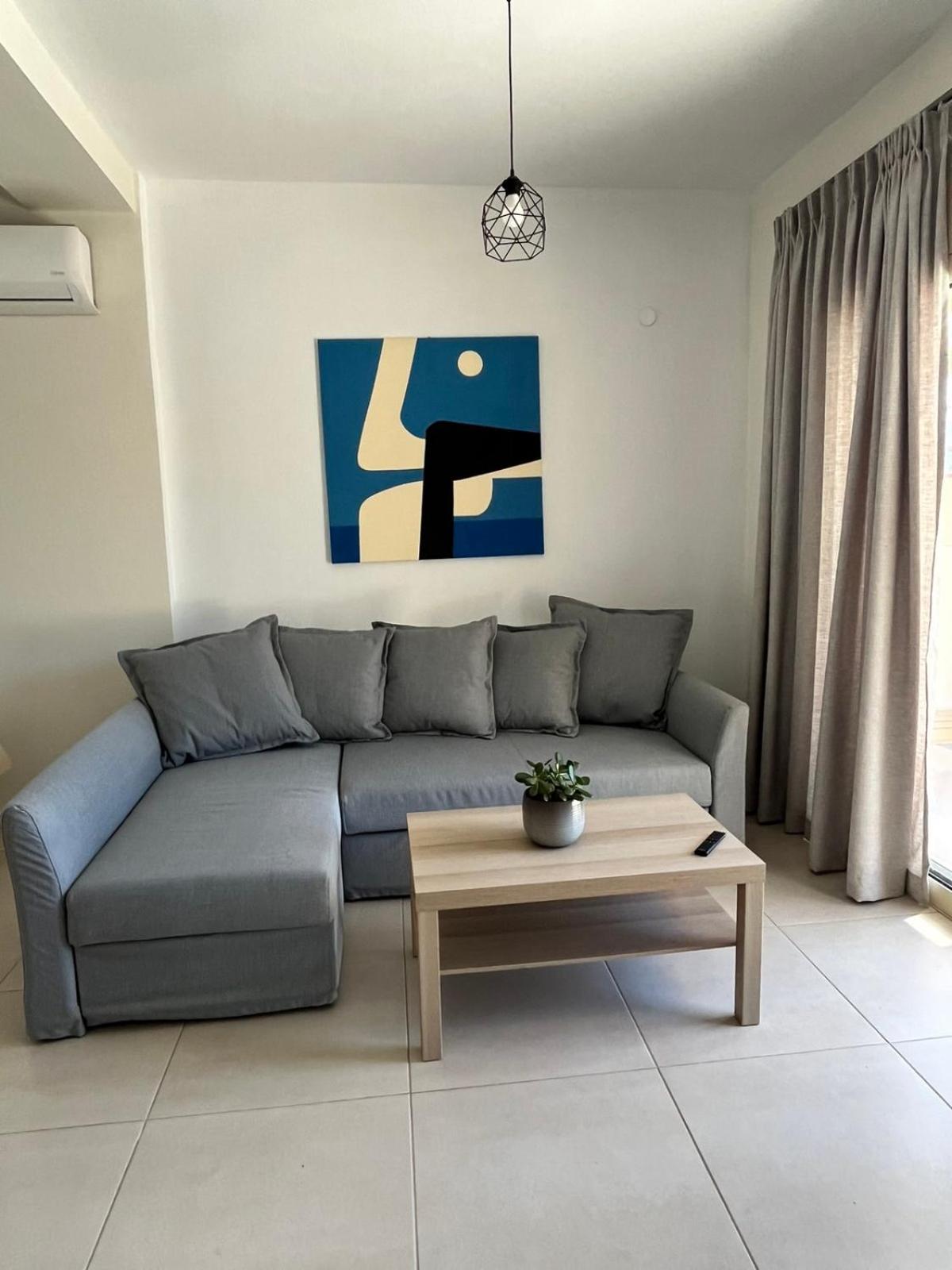 Vegera Holiday Homes Плакиас Экстерьер фото