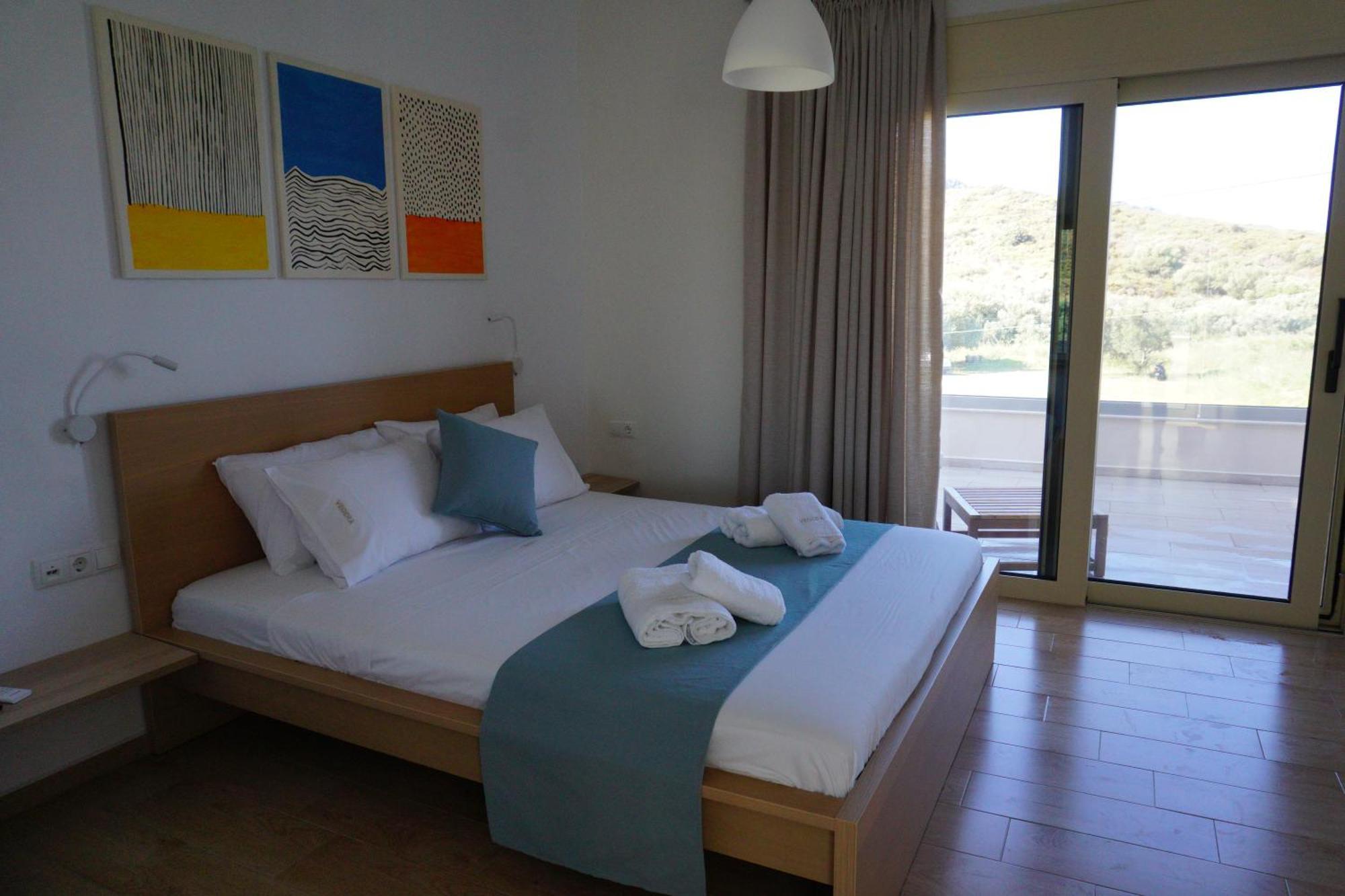 Vegera Holiday Homes Плакиас Экстерьер фото